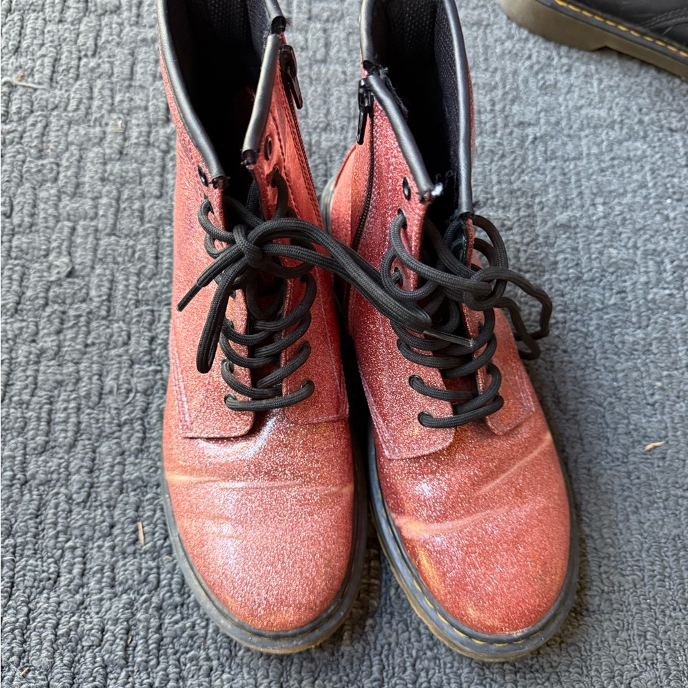 Dr. Martens 1460 Glitter Pink – Women’s 7 - Picture 2 of 5